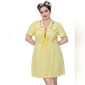 Cider Dress Women Lemon Embroidered Shortsleeve Tie Front Knee Length OXL NWT